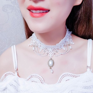 Dây chuyền ren trắng gắn hạt Oval