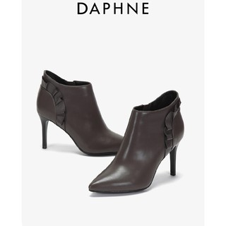 Boot DAPHNE viền bèo xinh xắn, gót nhọn 8.5cm (size 38-240)