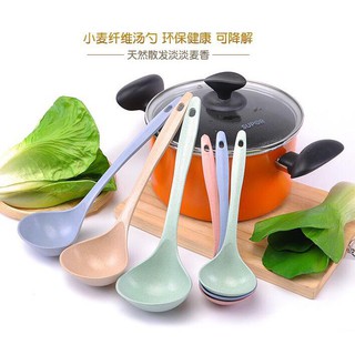 Muôi múc canh làm từ nhựa lúa mạch kích thước dài 24cm chất liệu an toàn với sức khỏe