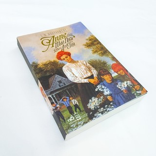 Sách - Anne dưới mái nhà bên ánh lửa