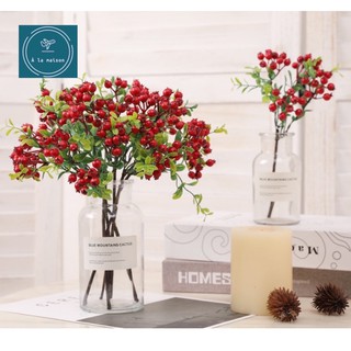 Cành lá berry cao 30cm dùng trong decor trang trí nhà cửa, hoa lụa cao cấp, hoa cưới.