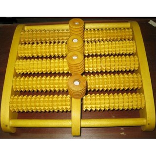 Bàn gỗ lăn chân
