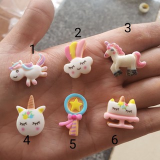 charm nguyên liệu làm slime và cột tóc