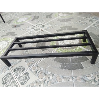 Kệ thép Dài 60cm. Rộng 20-25cm. cao 10-20-25cm. 4 chân. 2 nan phụ. hộp thép 2*2cm