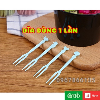 Hộp 50 Dĩa Nhựa Dùng 1 Lần Ăn Trái Cây – Dĩa Nhựa Ăn Hoa Quả Tiện Lợi