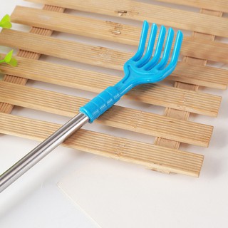Cây gãi lưng inox bọc nhựa hình bàn tay cán dài 43cm nhiều màu