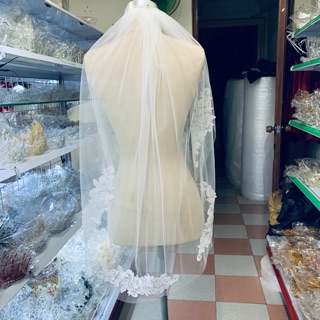 Voan cài tóc cô dâu chất voan Mỹ đính lược cài gắn hoa ren lớn mẫu voan đội làm lễ nhà thờ đẹp luôn GiangPKC