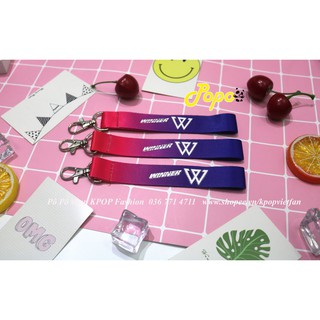 Nametag móc khoá treo xanh hồng winner