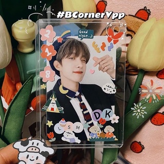 Thẻ Đựng Card/Ảnh Trong Suốt Có Móc Khoá, Không Kèm Stickers