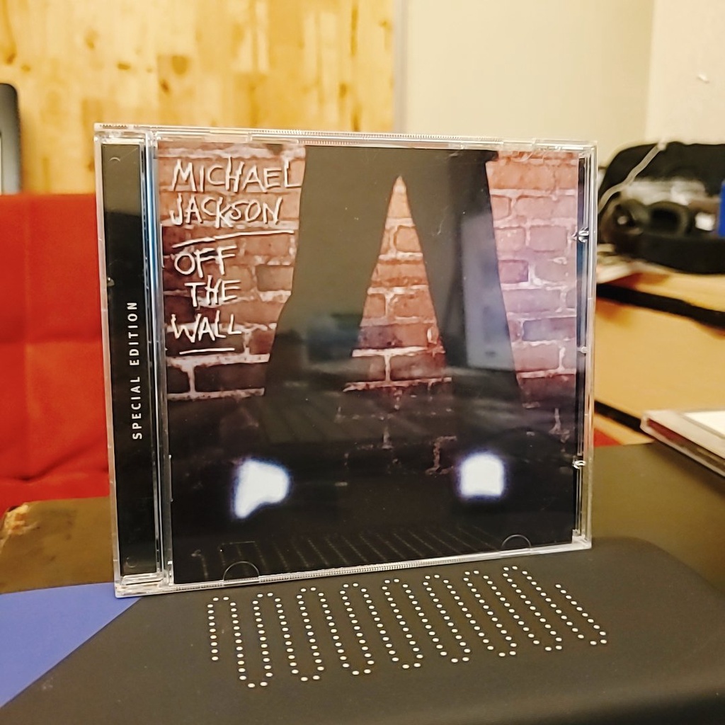 Michael Jackson – Off The Wall Special Edition CD