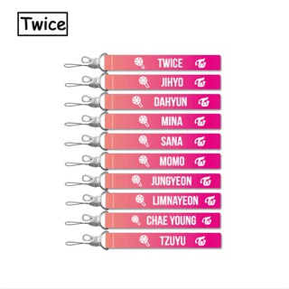 móc khóa nametag hồng TWICE