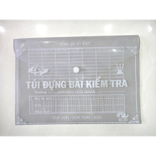 Bìa nút nhựa đựng bài kiểm tra cho bé