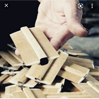 Lược bí tre và nhựa chải trấy