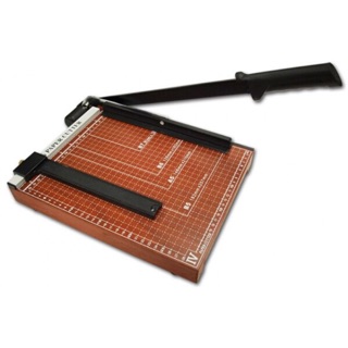 Bàn cắt giấy khổ A4 bằng gỗ