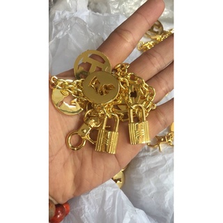 Charm xích treo túi xách cực sang trọng