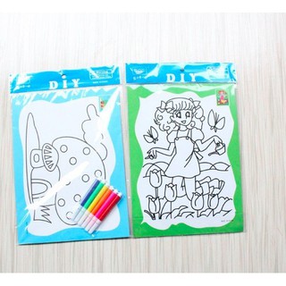 combo 5 bộ tranh tô màu. mỗi bộ gồm 2 tấm tranh 19x25cm và 5 cây bút lông 5 màu. Giá 5 bộ 70k .