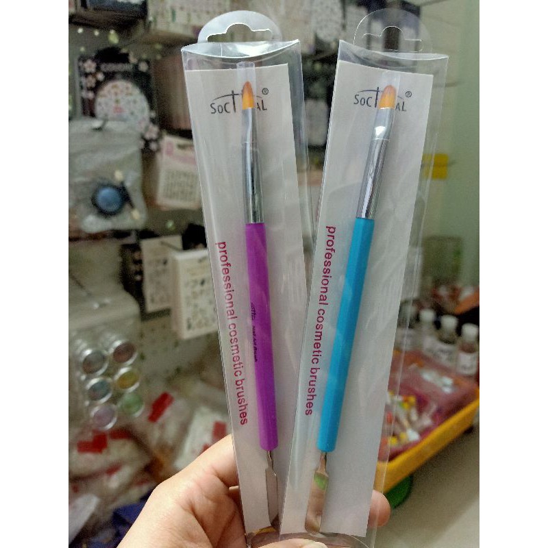 cọ đắp gel nails