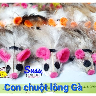 Đồ chơi hình chuột làm bằng lông gà tự nhiên, dễ dàng tạo sự chú ý và thích  thú cho mèo cưng.