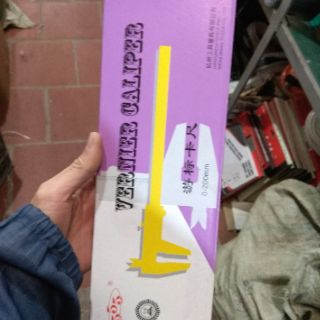 Thước cặp 20cm đẹp