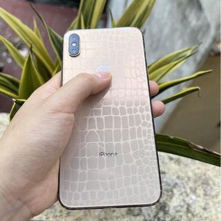Dán PPF VÂN CÁ SẤU trong suốt IPHONE X/ XR/XS /XS MAX / 8 / 8 PLUS / 7 /7S / 7 PLUS
