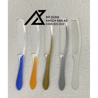Lược cho nhà nghỉ khách sạn. Mẫu lược cán dài , dày dặn . Bộ 100 cái lược cho nhà nghỉ khách sạn.