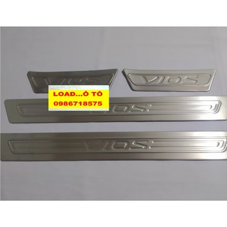 Ốp Bậc Cửa, Nẹp Bước Chân Ngoài Inox Toyota Vios 2022-2019 Cao Cấp