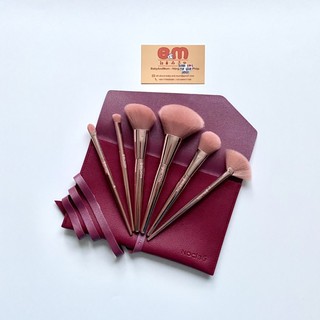 BỘ CỌ TRANG ĐIỂM NOCIBE PHIÊN BẢN HỒNG PHẤN