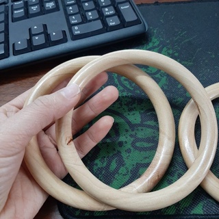 1 cặp quai gỗ làm túi xách.