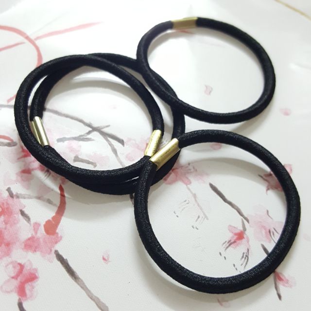 Dây buộc tóc màu đen