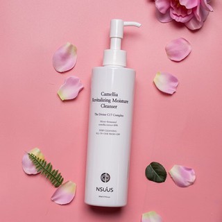 Tẩy Trang NSUUS CAMELLIA REVITALIZING MOISTURE CLEANSER – 260ml