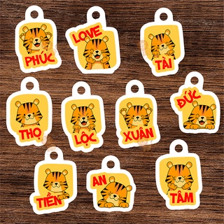 50 thẻ/Tag treo quà Tết hình con Hổ dễ thương và chữ An, Xuân, Phúc, Lộc, Thọ, Đức, Tài, Tâm, Love, KT: 4,4 x 6,5 cm