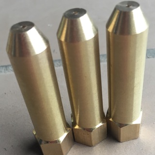 Đầu béc xịt rửa xe bằng đồng