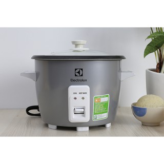 [Mã ELHADEV giảm 4% đơn 300K] Nồi cơm điện Electrolux 1.8 lít ERC1800
