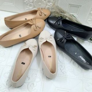Giày da đế bệt nơ chuông cực hót(ảnh shop tự chụp)