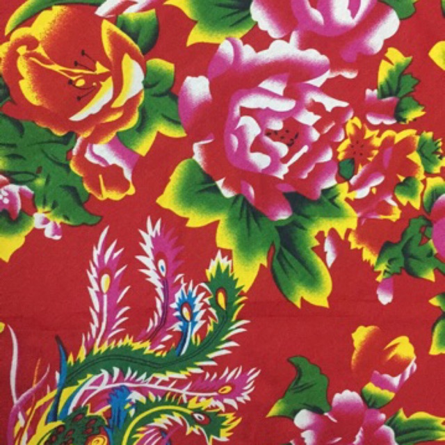 Khăn trải bàn đã may viền xung quanh