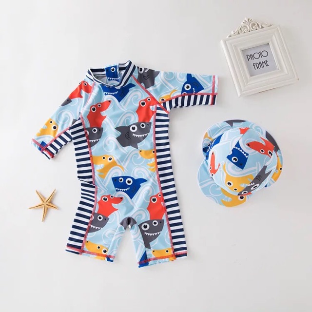 Set đồ bơi liền thân nhiều cá mập xanh