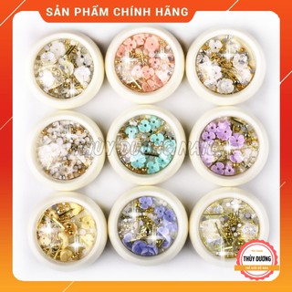 Khay phụ kiện hoa trang trí móng