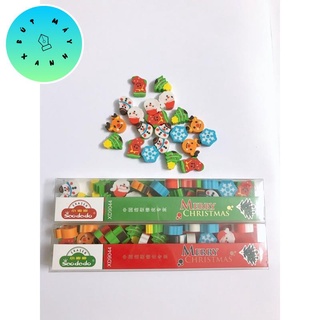 Một vỉ tẩy noel gồm các tẩy nhỏ xinh