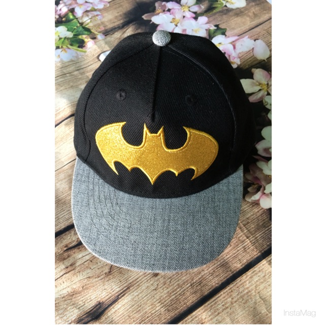 Mũ batman bé trai