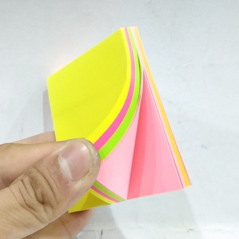 2 XẤP Giấy note 5 màu 3x3