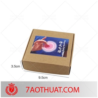 Ảo thuật cực hay : Lá bài xoay siêu tốc trên ngón tay