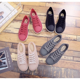 Sneaker nữ - Giày thể thao nữ bằng nhựa - Chất liệu PVC thoáng khí, đế cao su êm, mềm, không ngấm nước - Mã SP HH1925