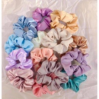 Scrunchie màu trơn chất lụa xịn mịn