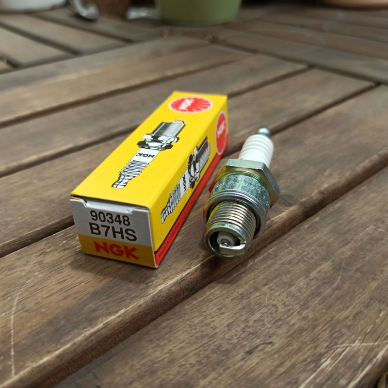 Bugi NGK niken - B7HS (chân ngắn, ren 14mm)