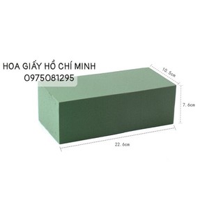 Xốp xanh cắm hoa tươi