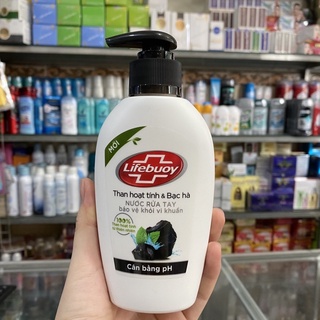 Nước rửa tay Lifebuoy Than Hoạt Tính và Bạc Hà 180g