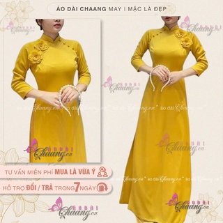 Áo dài thiết kế_Chaang_May sẵn áo dài đẹp khuy bọc 2 bồng hoa vàng, vải lụa cao cấp