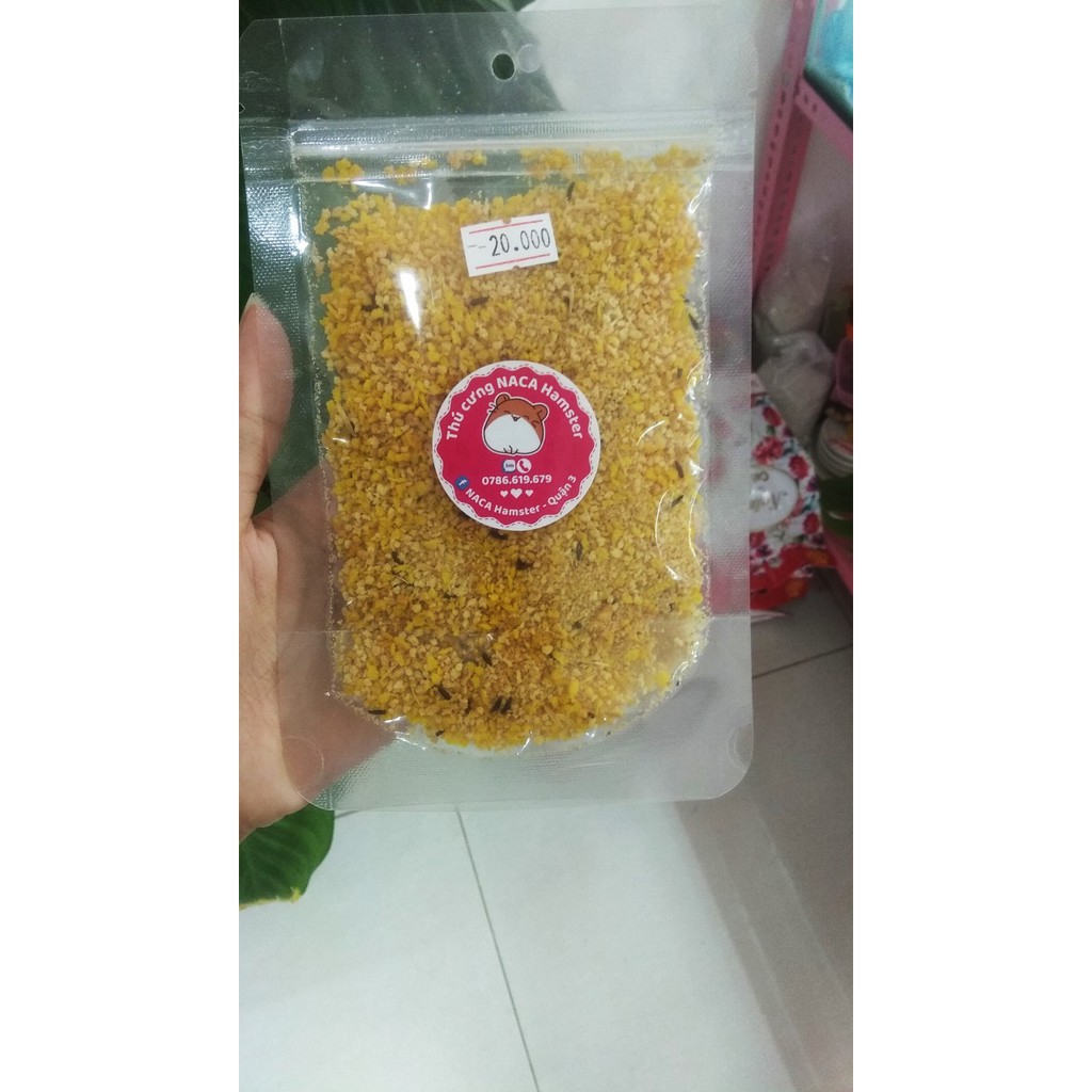 Cốm trứng cho hamster