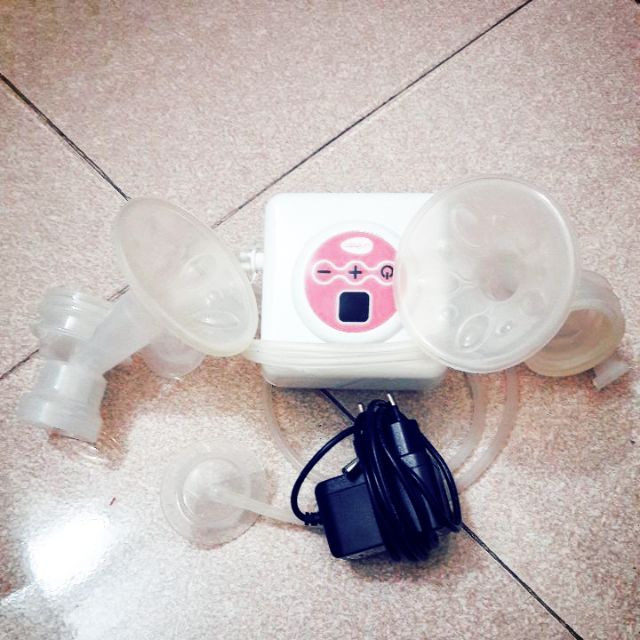 Máy hút sữa Unimom