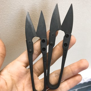 Kéo cắt chỉ tiện lợi màu đen